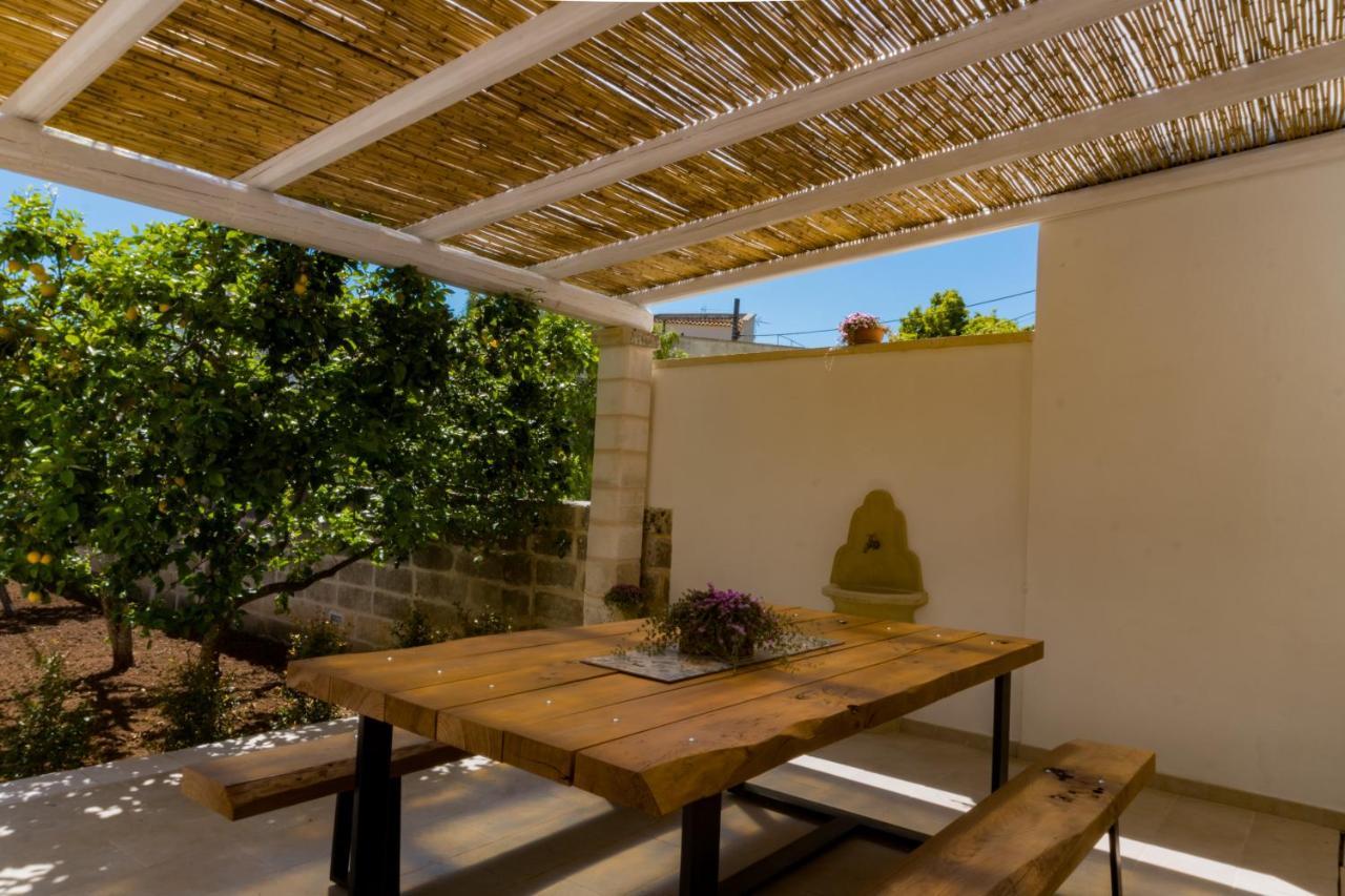 Casa Alba & Francesco Villa Specchia Gallone Exteriör bild